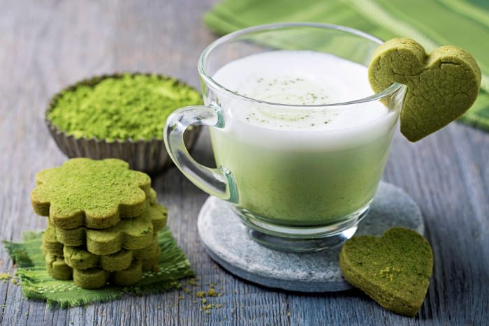 The matcha latte et biscuits 