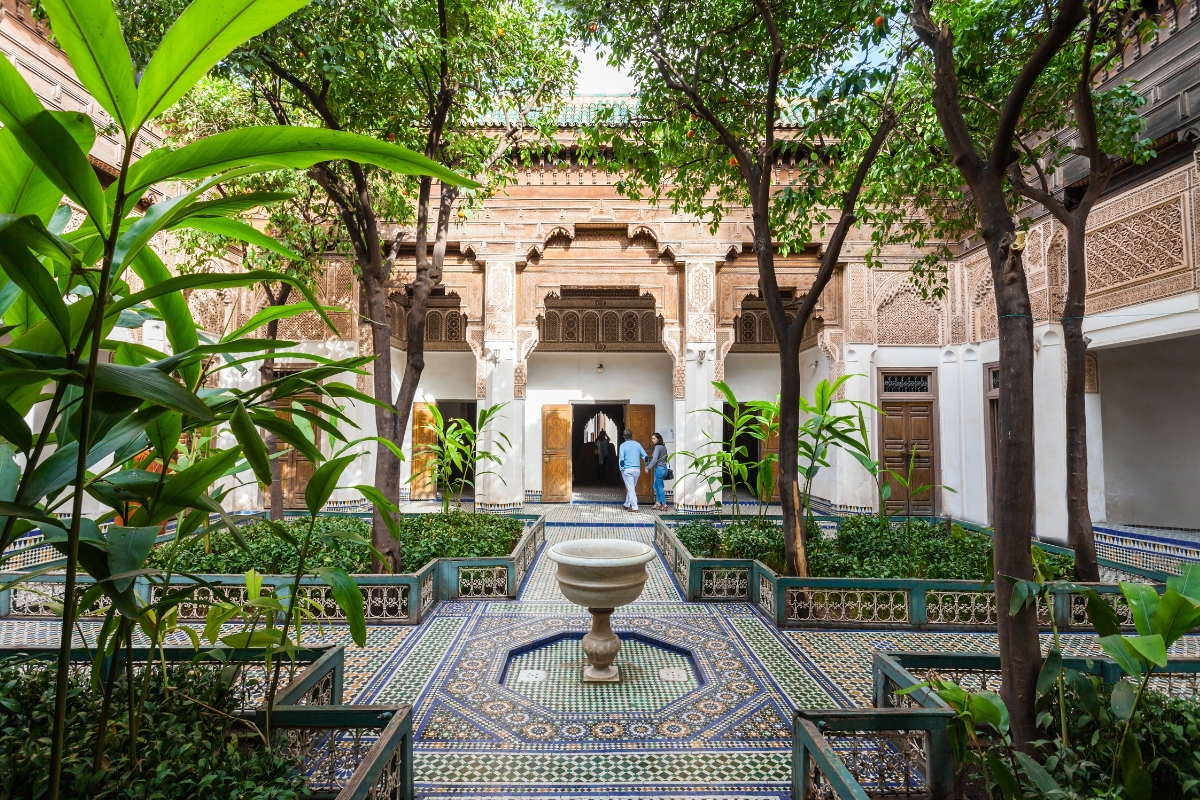 beau jardin intérieur marrakech